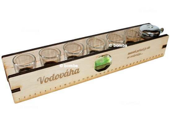 Poziomica z kieliszkami i dzwonkiem CZ Poziomica z kieliszkami i dzwonkiem CZ