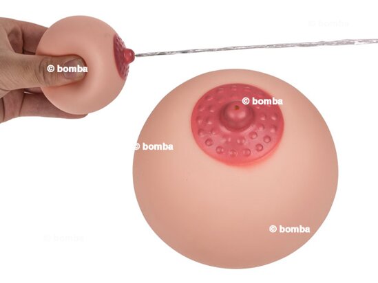 Tryskająca plastikowa pierś