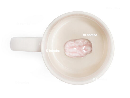 Kubek psotnika z gumą do żucia