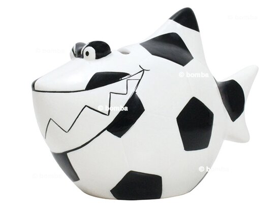 Ceramiczna skarbonka dla piłkarzy Rekin