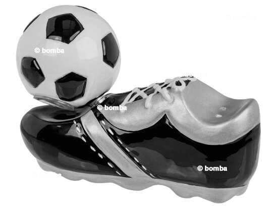 Solniczka i pieprzniczka dla fanów piłki nożnej